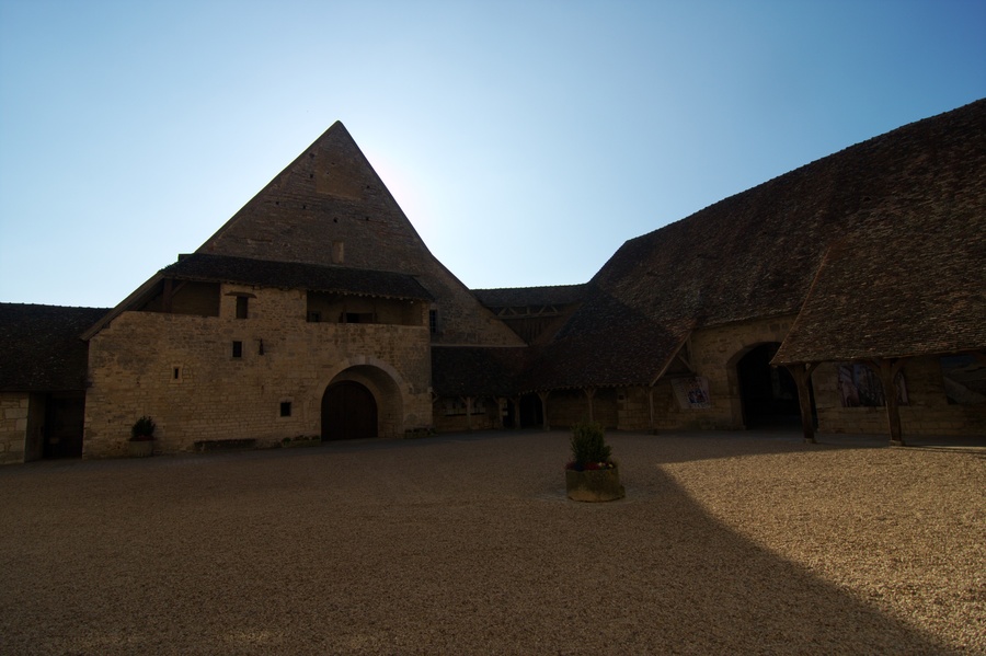 La cour du Clos