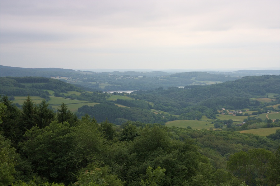 Lac de Pannecière