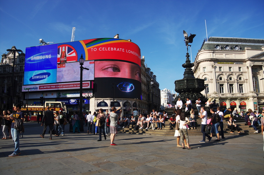 Piccadilly Circus