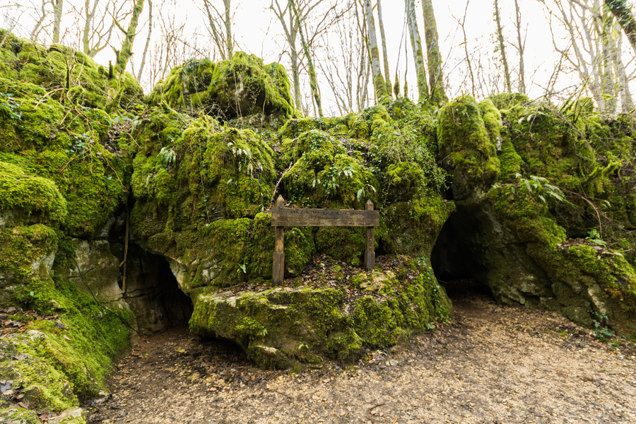 Grottes