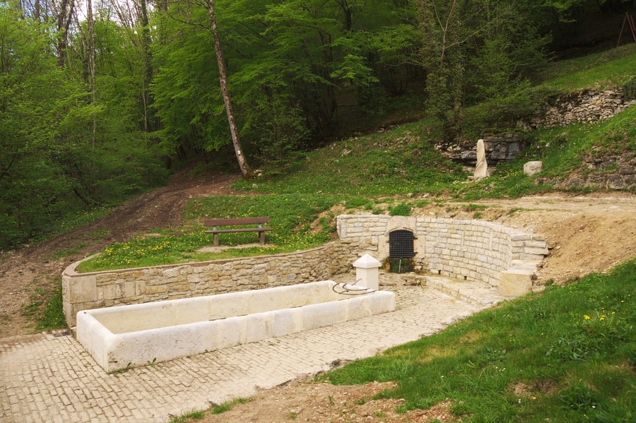 Fontaine aux vipères