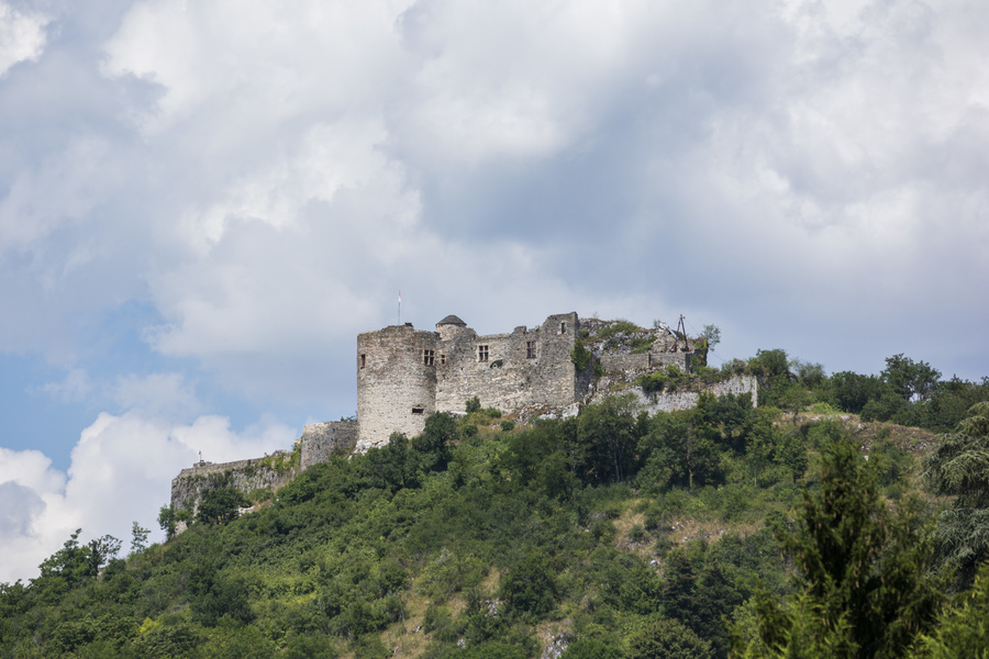 Mâlain