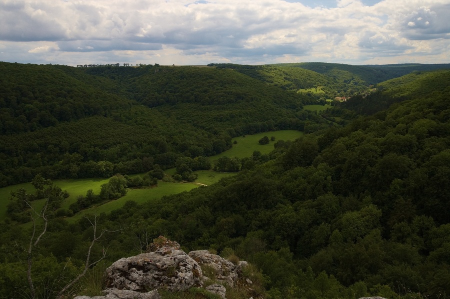 Val-Suzon