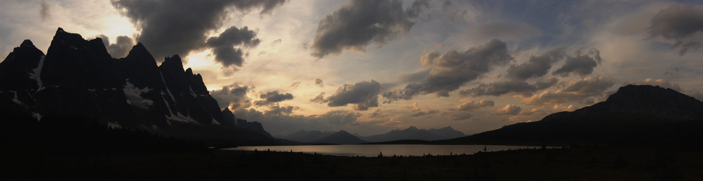 Coucher de soleil sur Amethyst Lake