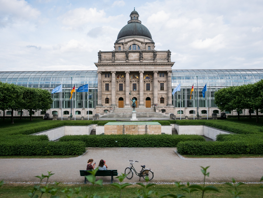 Bayerische Staatskanzlei