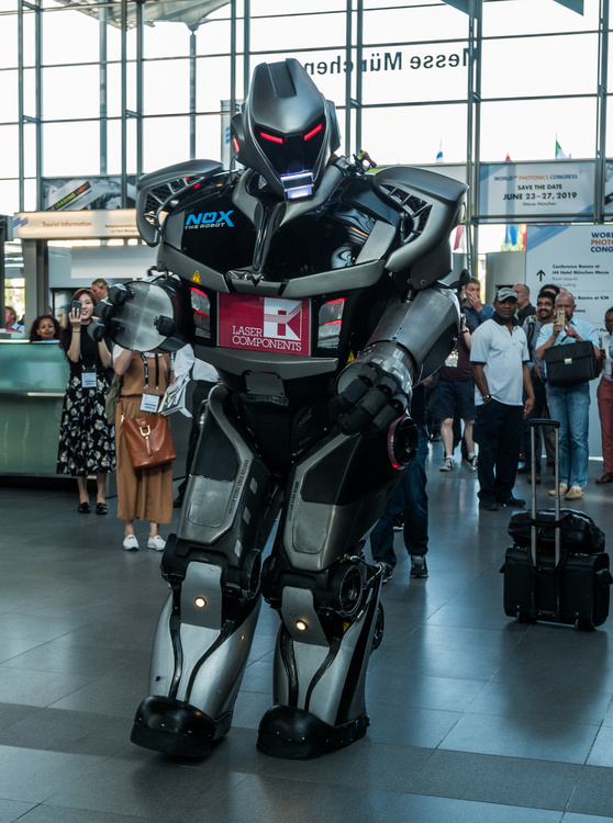 Robot