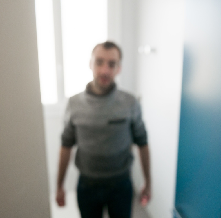 Portrait en salle de bain