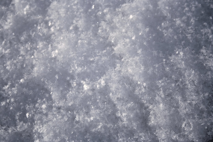 De la neige...